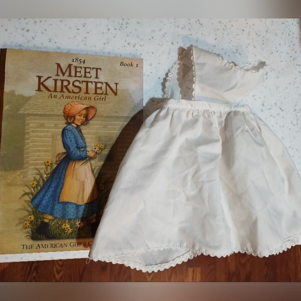 American Girl Pleasant Company Kirsten Birthday Pinafore and Meet Kirsten Book